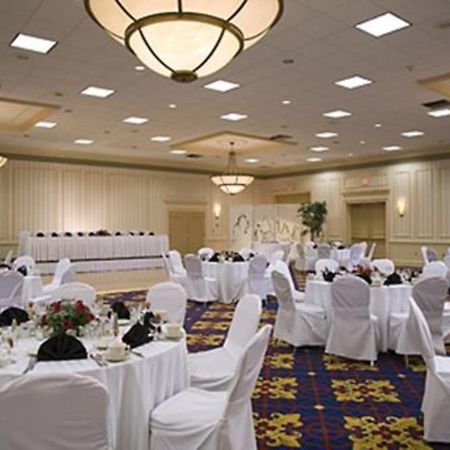 Boxboro Regency Hotel Boxborough Екстериор снимка