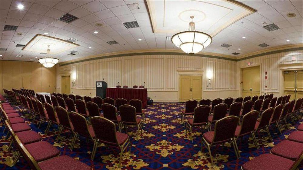 Boxboro Regency Hotel Boxborough Екстериор снимка